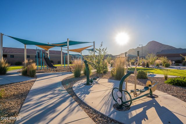 34015 N DESERT STAR Drive, San Tan Valley, AZ 85144