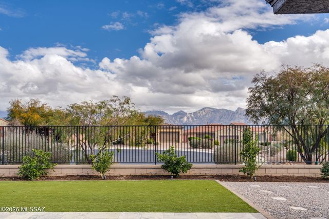 13220 N Fluffgrass Place, Oro Valley, AZ 85755