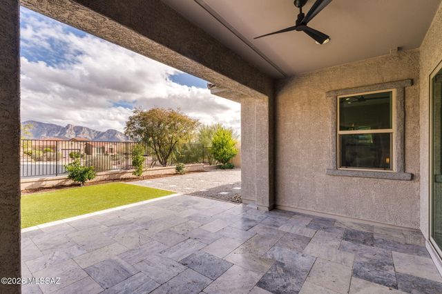 13220 N Fluffgrass Place, Oro Valley, AZ 85755