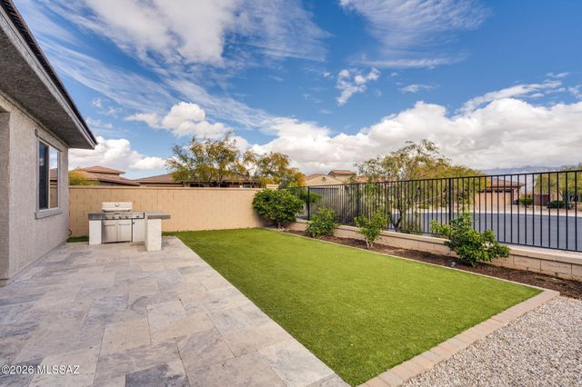13220 N Fluffgrass Place, Oro Valley, AZ 85755