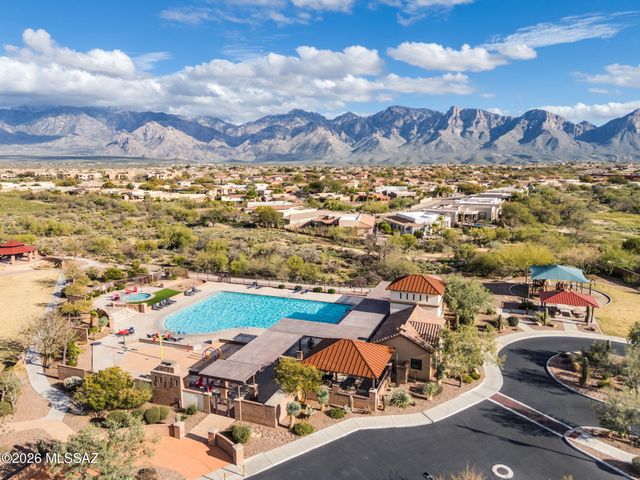 13220 N Fluffgrass Place, Oro Valley, AZ 85755