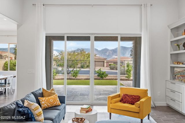 13220 N Fluffgrass Place, Oro Valley, AZ 85755