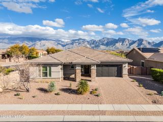13220 N Fluffgrass Place, Oro Valley, AZ 85755
