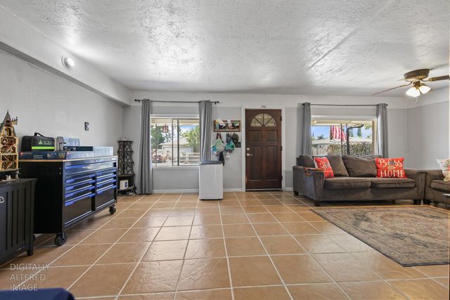 631 S Oro Ave, Stockton, CA 95215