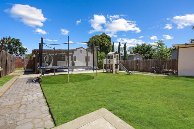 631 S Oro Ave, Stockton, CA 95215