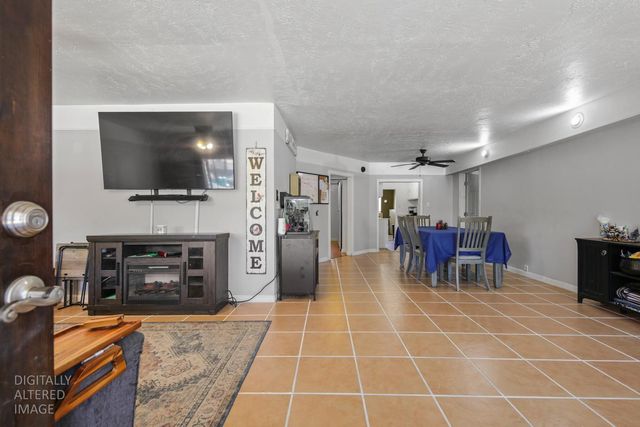 631 S Oro Ave, Stockton, CA 95215