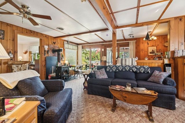 25 Lakeside Drive, Unity, NH 03773