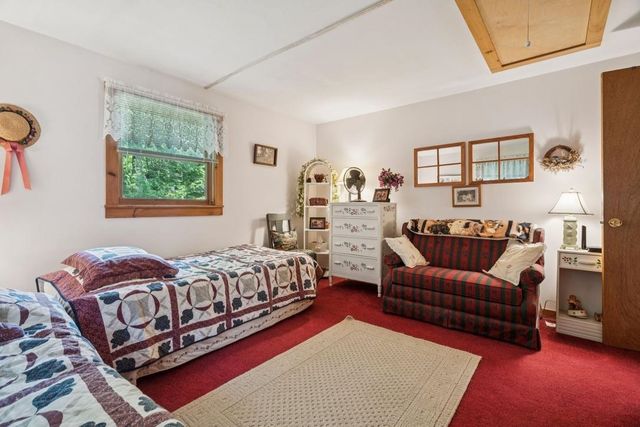 25 Lakeside Drive, Unity, NH 03773