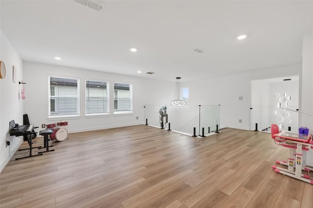 21642 Laggan Cliff Lane, Cypress, TX 77433