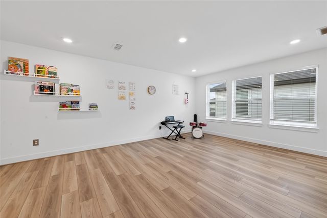 21642 Laggan Cliff Lane, Cypress, TX 77433