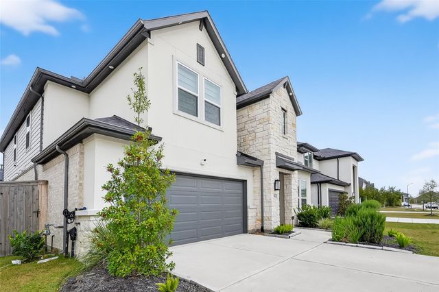 21642 Laggan Cliff Lane, Cypress, TX 77433