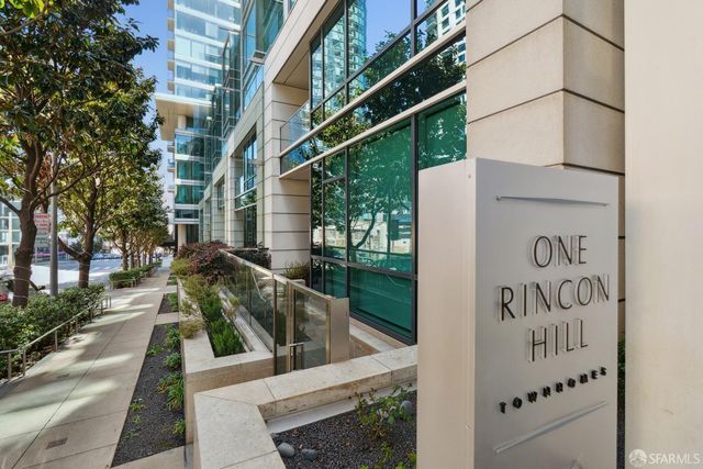 425 1st Street 2707, San Francisco, CA 94105