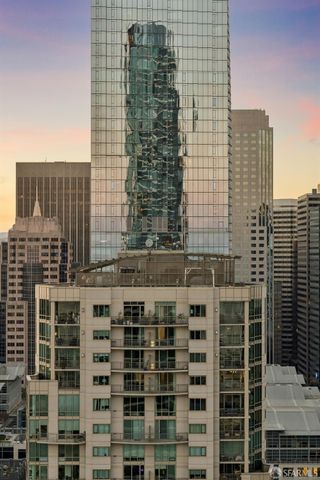 425 1st Street 2707, San Francisco, CA 94105