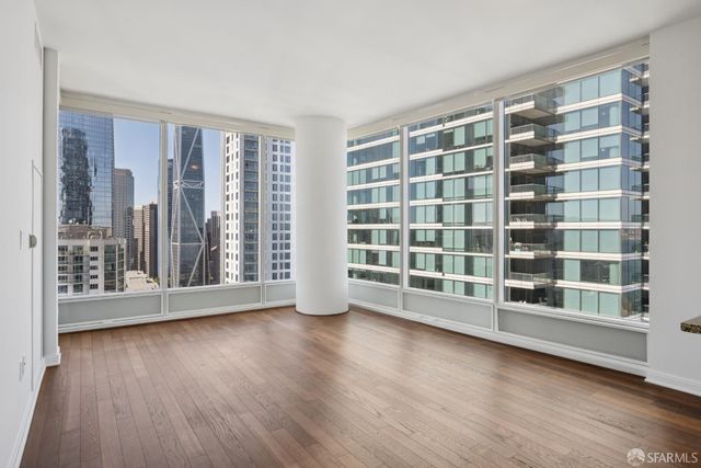 425 1st Street 2707, San Francisco, CA 94105