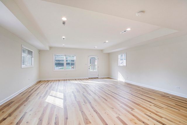 6800 W 25th Avenue, Gary, IN 46406
