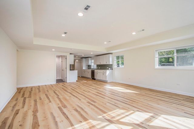 6800 W 25th Avenue, Gary, IN 46406