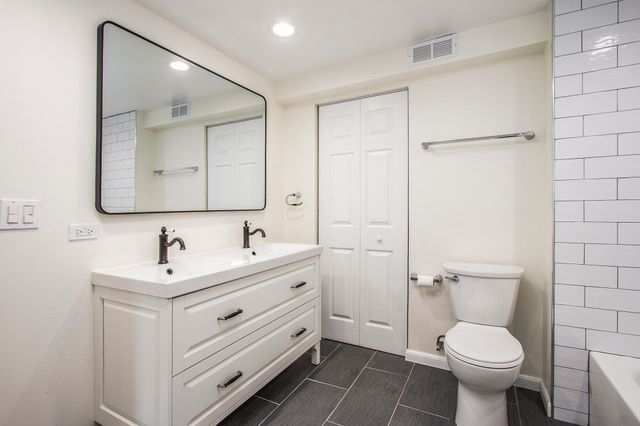 6800 W 25th Avenue, Gary, IN 46406