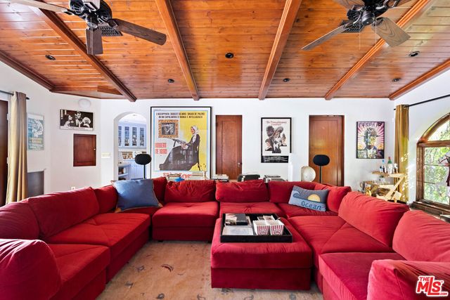 3700 Lowry Road, Los Angeles, CA 90027