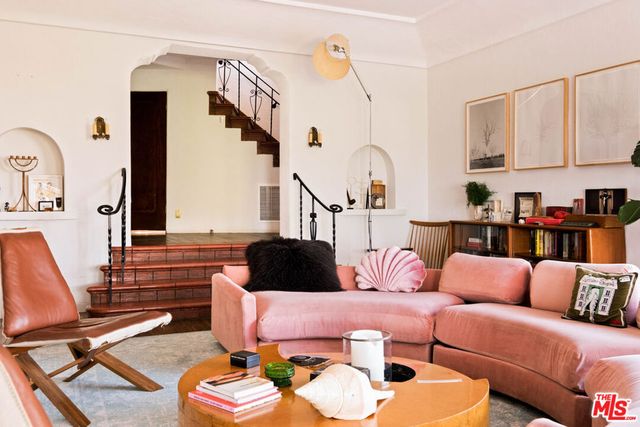 3700 Lowry Road, Los Angeles, CA 90027