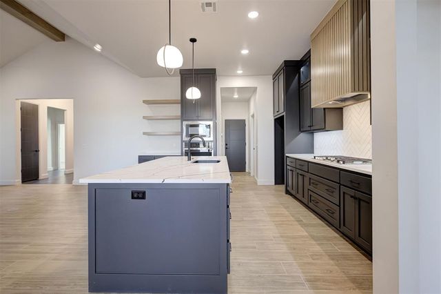 11601 SW 55th Street, Mustang, OK 73064