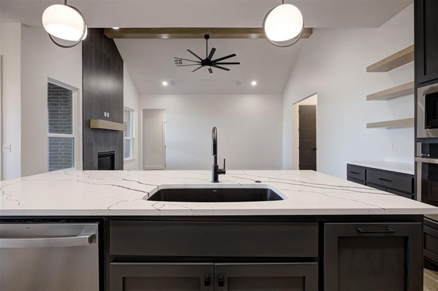 11601 SW 55th Street, Mustang, OK 73064