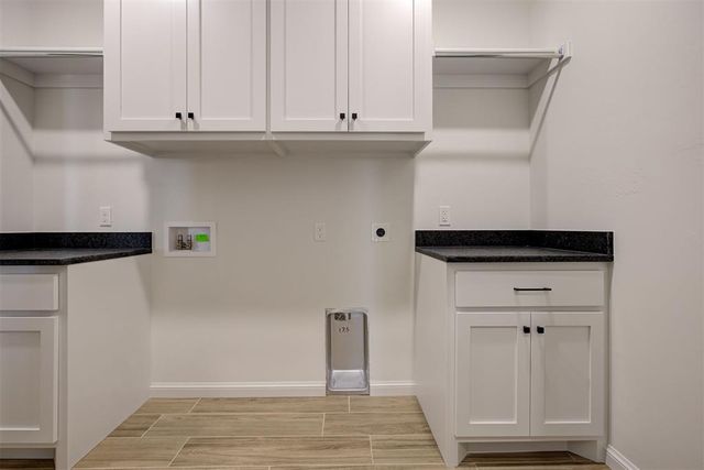 11601 SW 55th Street, Mustang, OK 73064