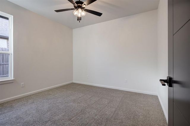 11601 SW 55th Street, Mustang, OK 73064