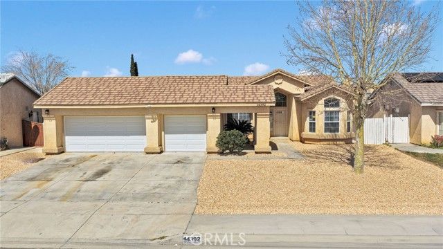 14392 Del Amo Drive, Victorville, CA 92392