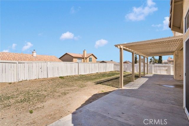 14392 Del Amo Drive, Victorville, CA 92392