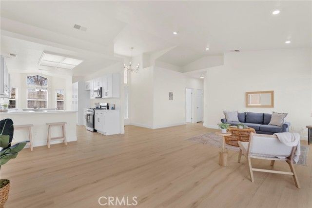 14392 Del Amo Drive, Victorville, CA 92392