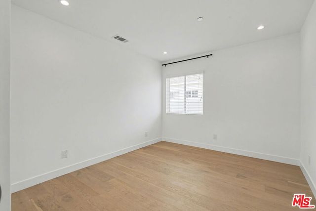 7832 Croydon Avenue, Los Angeles, CA 90045