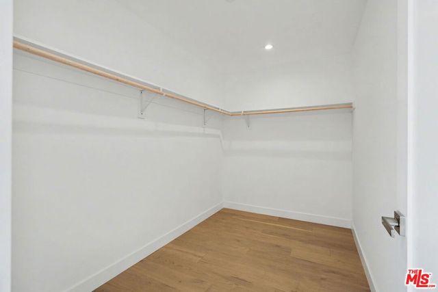 7832 Croydon Avenue, Los Angeles, CA 90045