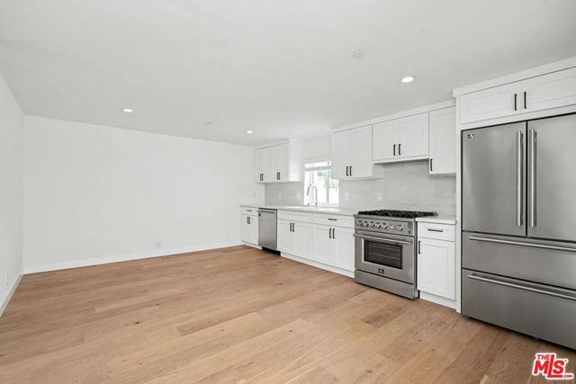 7832 Croydon Avenue, Los Angeles, CA 90045