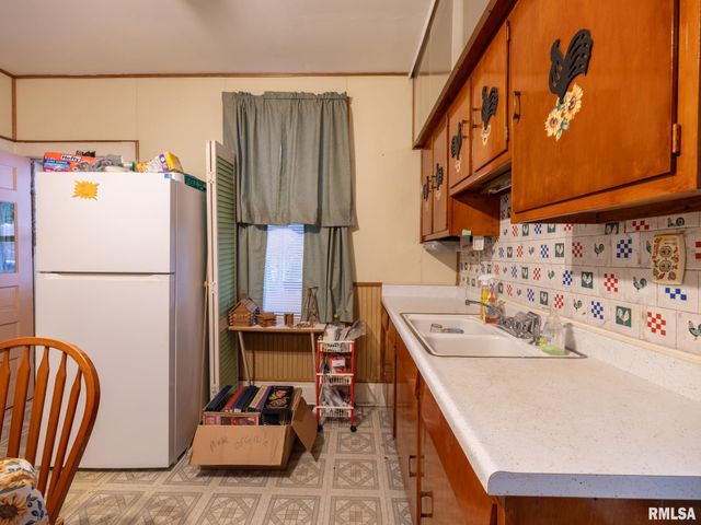 121 ROOSEVELT Street, Bartonville, IL 61607