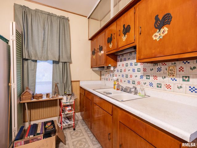 121 ROOSEVELT Street, Bartonville, IL 61607