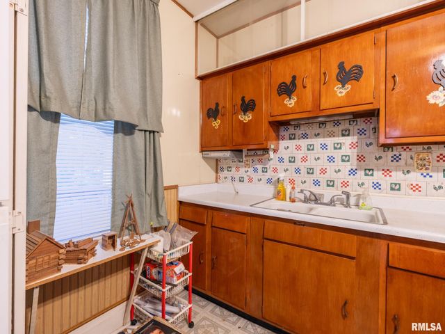 121 ROOSEVELT Street, Bartonville, IL 61607