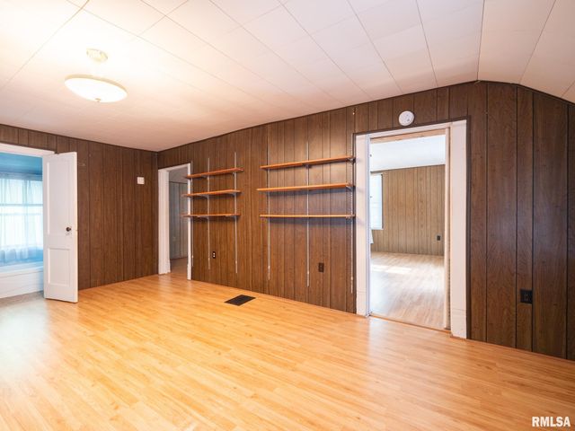 121 ROOSEVELT Street, Bartonville, IL 61607