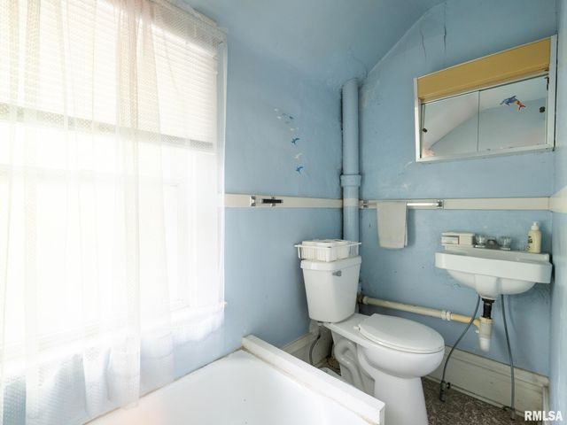 121 ROOSEVELT Street, Bartonville, IL 61607