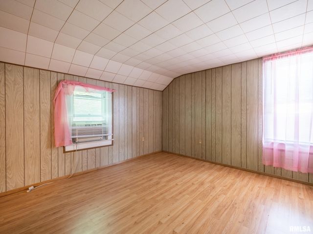 121 ROOSEVELT Street, Bartonville, IL 61607