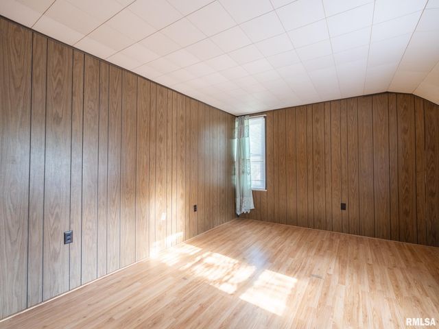 121 ROOSEVELT Street, Bartonville, IL 61607