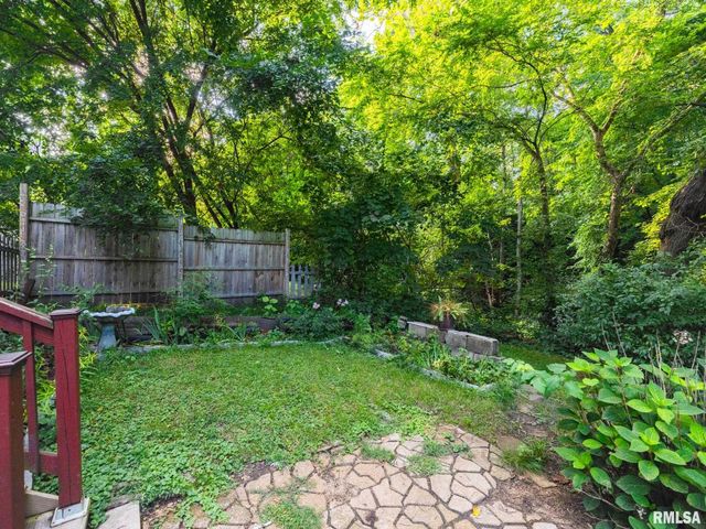 121 ROOSEVELT Street, Bartonville, IL 61607