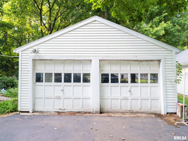 121 ROOSEVELT Street, Bartonville, IL 61607