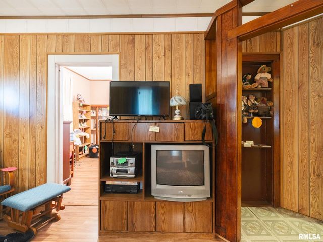 121 ROOSEVELT Street, Bartonville, IL 61607