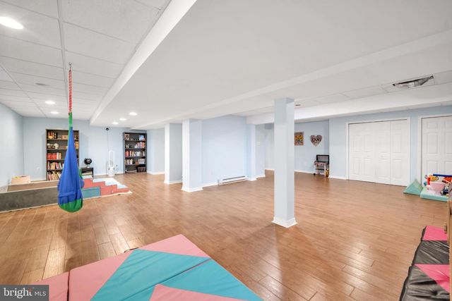 4 DORCHESTER LN, Newtown, PA 18940