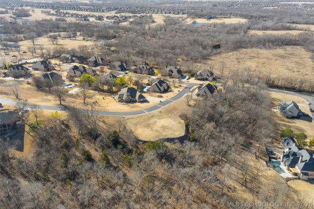 13915 S Joplin Street S, Bixby, OK 74008