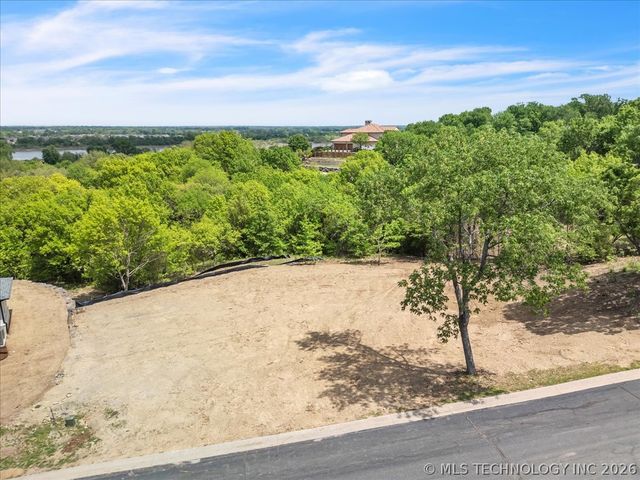 13915 S Joplin Street S, Bixby, OK 74008