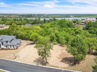 13915 S Joplin Street S, Bixby, OK 74008
