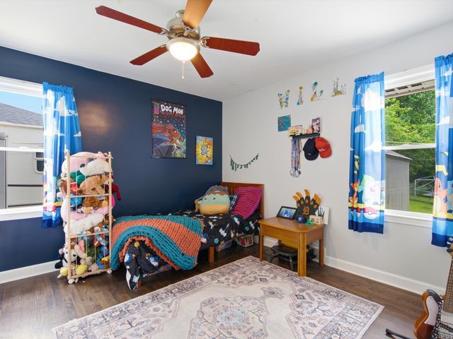 1005 N Esplanade Street, Mt Clemens, MI 48043