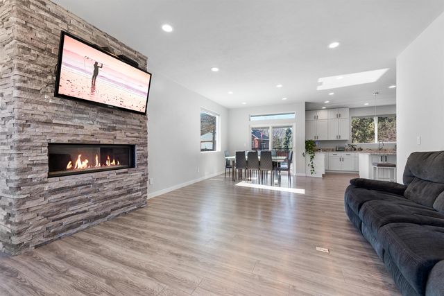 11625 N Alberta Ln, Spokane, WA 99218