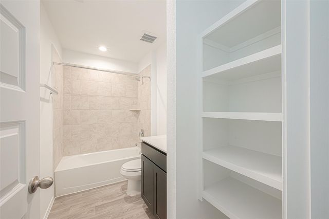 2731 Willow Gulch Way, Rosenberg, TX 77469